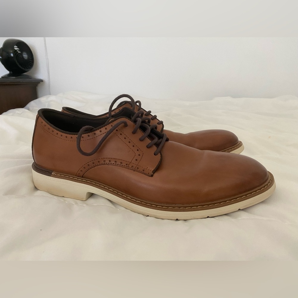 Cole Haan Go-To Leather Plain Toe Oxford